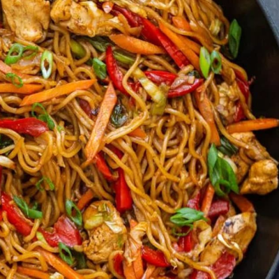 - Yakissoba Misto Picante